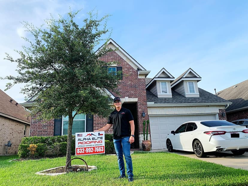 Eco-Friendly Roofing Solutions's image