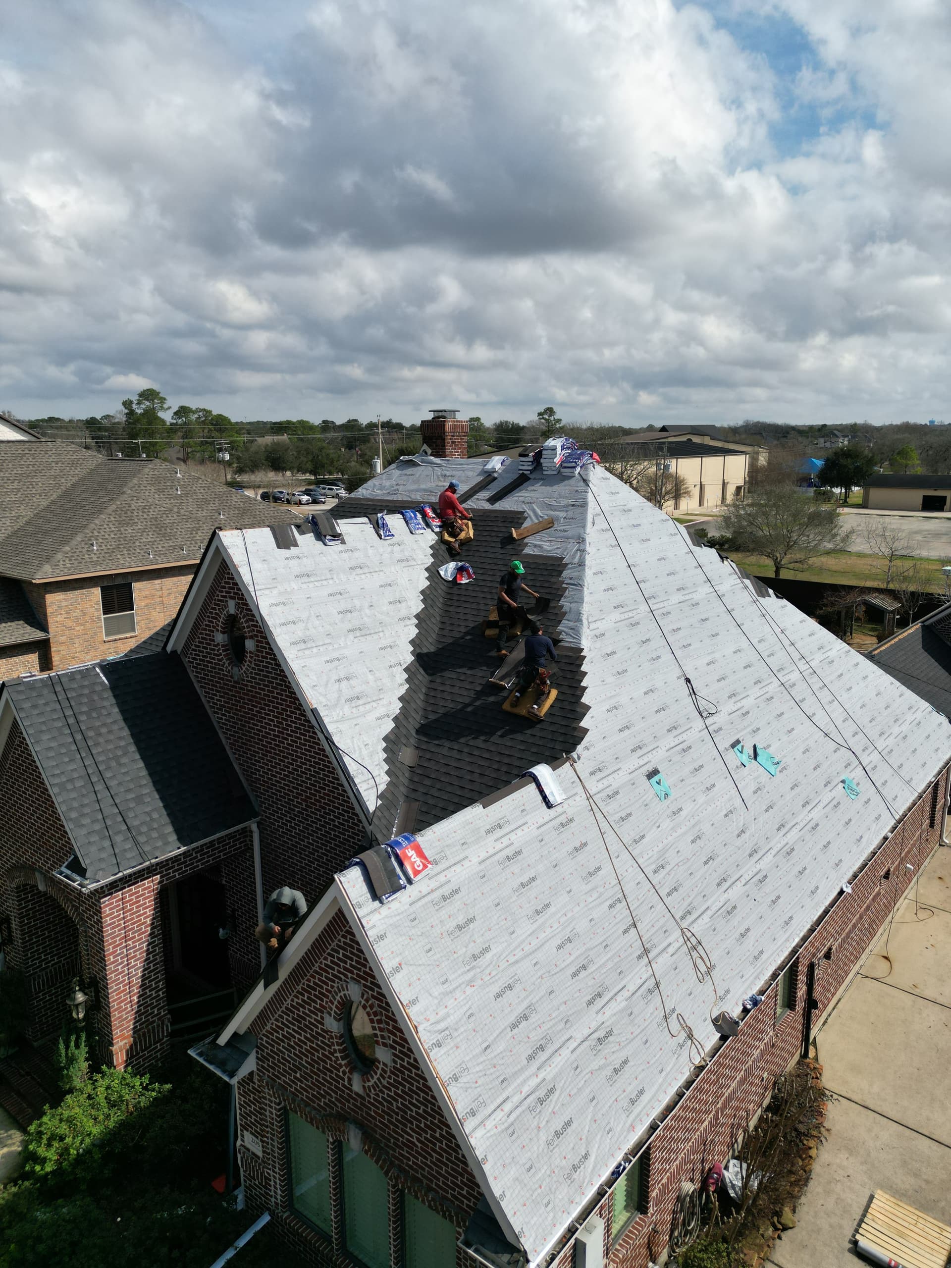 Gallery photos for Expert Asphalt Shingle Roofing in Friendswood TX: Image #2