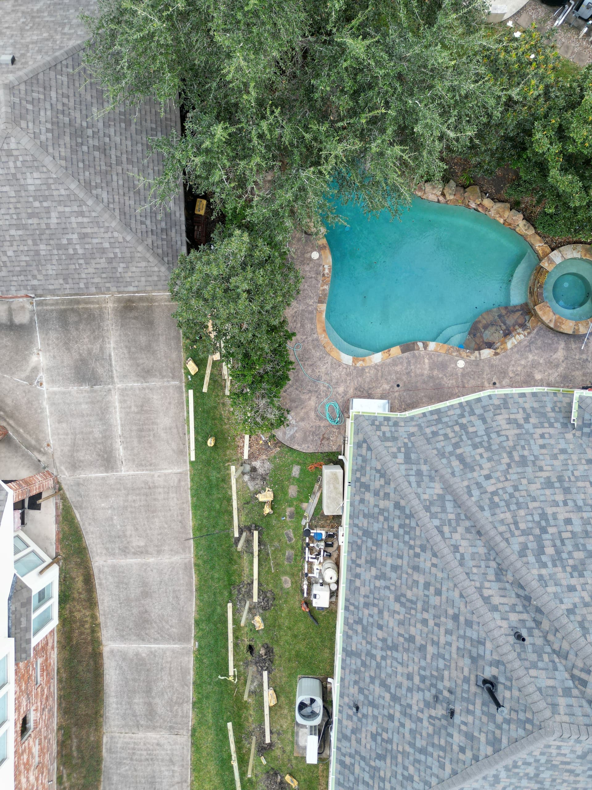 Gallery photos for Elevate Your Home with Asphalt Shingle Mastery in Manvel TX: Image #3